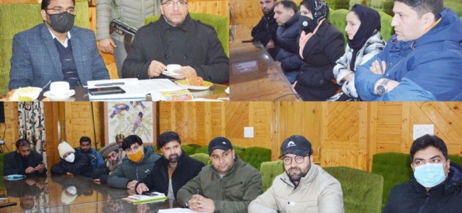 DC Shopian holds interaction with newly elected DDC members