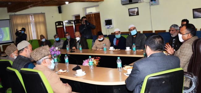 Div Com Kashmir seeks Religious Scholars support to sensitize Youth on dangerous trend in drug abuse