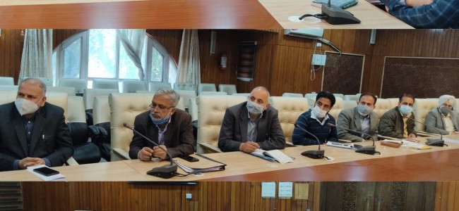 DC Srinagar chairs Governing Body meeting of ‘Rogi Kalyan Samiti’