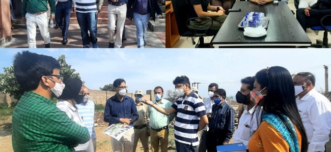 Div Com conducts Jammu city tour, inspects sanitation services being provided by JMC