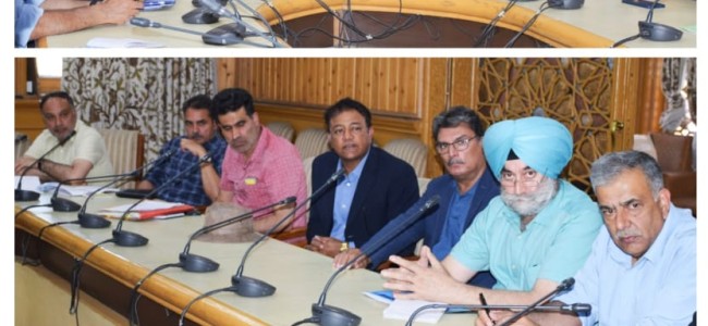 Div Com Kashmir reviews preparation for Rowing National Championship, water sports activities  commencing on June 22 at Dal Lake