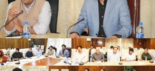 Union Joint Secretary reviews progress on digitization of land records in Srinagar