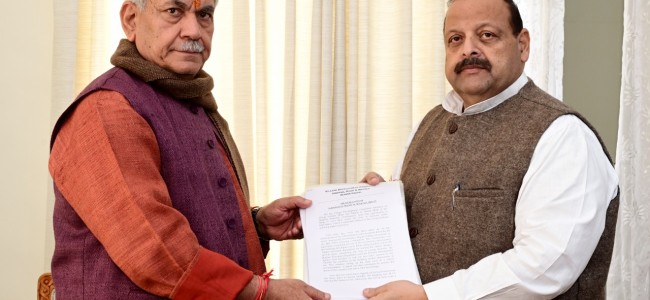 Devender Singh Rana meets Lt Governor