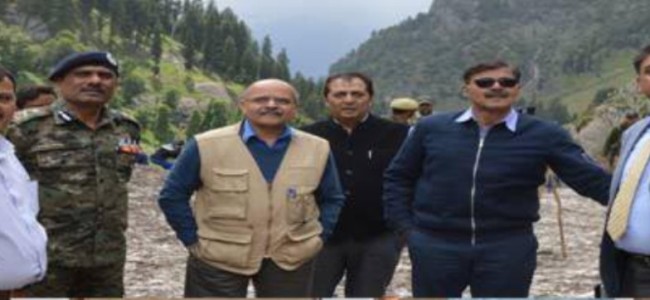 Advisor Kumar, CS review Yatra arrangements at Pahalgam Advisor Kumar, CS review Yatra arrangements at Pahalgam