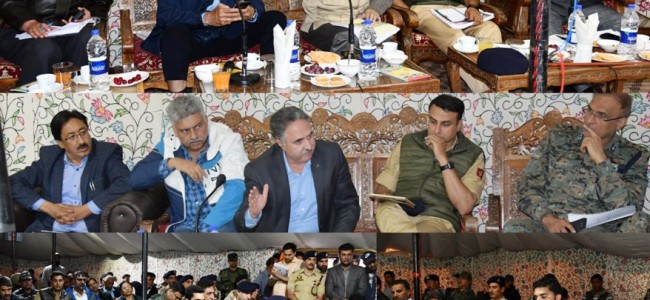 Advisor Kumar, CS Visit Baltal Base Camp; Review Yatra Arrangements Advisor Kumar, CS Visit Baltal Base Camp; Review Yatra Arrangements