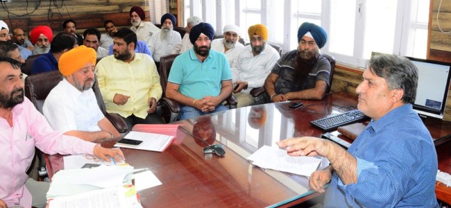 Transporters call on Dr Samoon; seek early redressal of issues Transporters call on Dr Samoon; seek early redressal of issues