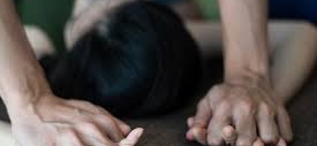 Young Girl Blackmailed, Gang Raped, 5 Held Young Girl Blackmailed, Gang Raped, 5 Held