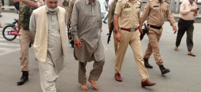 Er Rasheed walks barefoot to secretariat in solidarity with people of Karnah, Gurez Er Rasheed walks barefoot to secretariat in solidarity with people of Karnah, Gurez