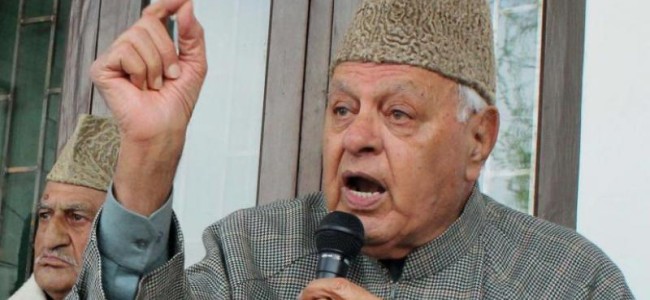 Won’t quit, will fight sitting in fire, says Farooq Abdullah Won’t quit, will fight sitting in fire, says Farooq Abdullah