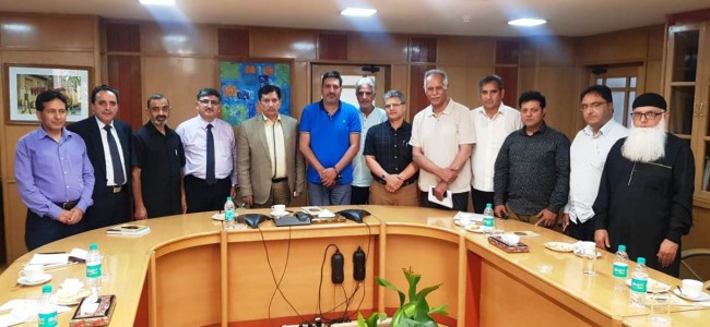 KCCI delegation meets J&K Bank Chairman