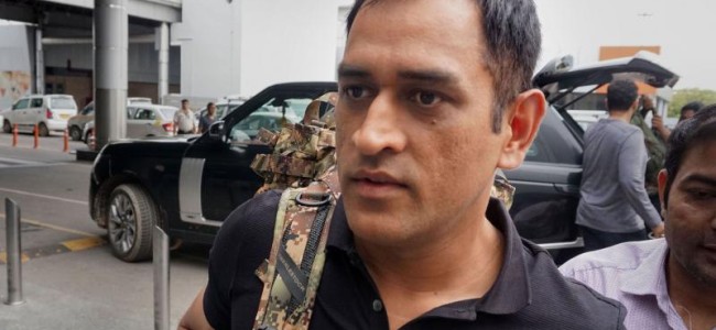 MS Dhoni starts 2-week Army duty in Kashmir