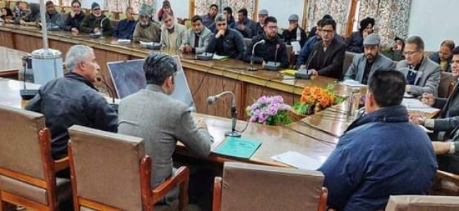 AK Mehta, Sarmad Hafeez take stock of public grievances at Srinagar AK Mehta, Sarmad Hafeez take stock of public grievances at Srinagar