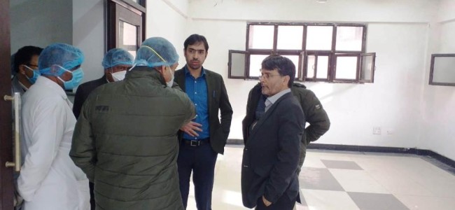 DM Anantnag takes stock of the arrangements at Trauma Hospital turned Quarantine Centre Bijbehara DM Anantnag takes stock of the arrangements at Trauma Hospital turned Quarantine Centre Bijbehara