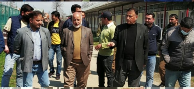 DC Kulgam visits District Hospital, Separate OPD for flu/Respiratory patients DC Kulgam visits District Hospital, Separate OPD for flu/Respiratory patients