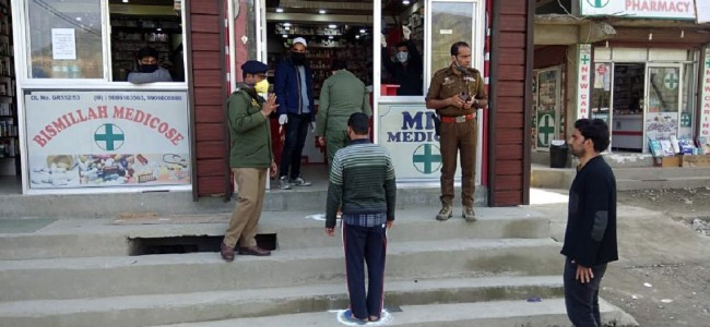 65-yr-old in Srinagar dies of coronavirus, had travelled to Delhi, UP and Kashmir 65-yr-old in Srinagar dies of coronavirus, had travelled to Delhi, UP and Kashmir