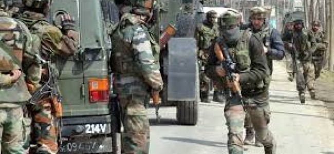 Militants fire upon on a security party in Shopian