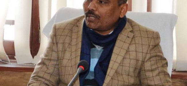 Div Com visits quarantine centers, inspects 24×7 facilities Div Com visits quarantine centers, inspects 24×7 facilities