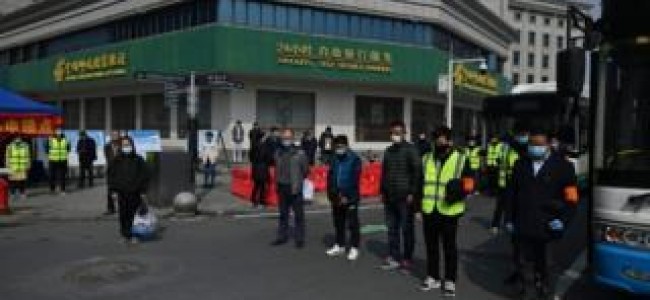Coronavirus: China mourns Covid-19 victims with three-minute silence Coronavirus: China mourns Covid-19 victims with three-minute silence