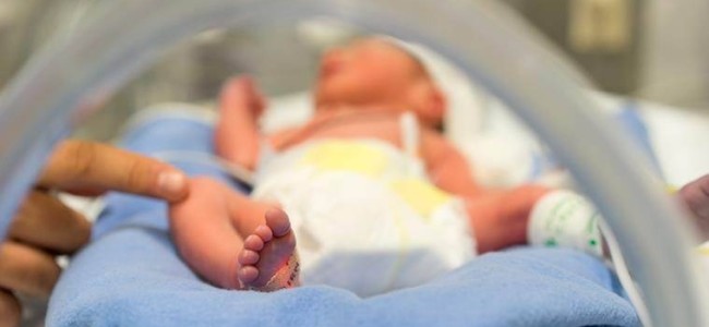 Mother corona positive, baby is born infection-free at AIIMS Mother corona positive, baby is born infection-free at AIIMS