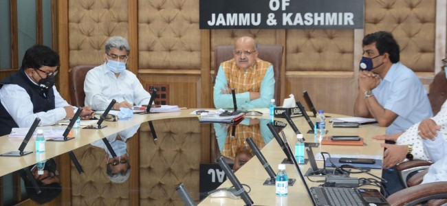 Implement complete lockdown restrictions in all Red Zones: Chief Secretary to DCs, SSPs Implement complete lockdown restrictions in all Red Zones: Chief Secretary to DCs, SSPs