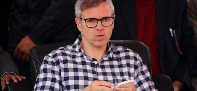 Omar Abdullah comes under criticism for supporting Jammu Bandh Omar Abdullah comes under criticism for supporting Jammu Bandh