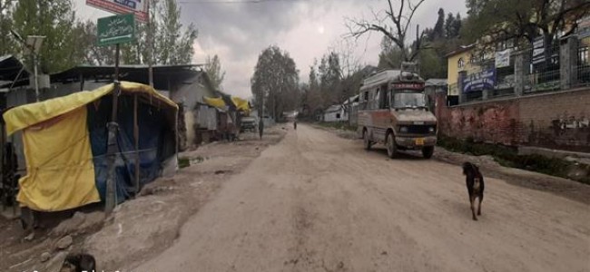 District admin Kupwara seek active role from stakeholders in making lockdown successful District admin Kupwara seek active role from stakeholders in making lockdown successful