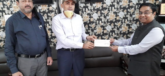 Covid-19: SIDCO donates Rs. 18.10 lakh to J&K Relief Fund Covid-19: SIDCO donates Rs. 18.10 lakh to J&K Relief Fund