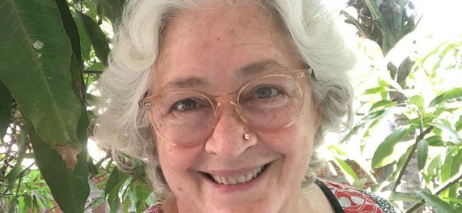 Nafisa Ali: Wish the police stop beating people who are trying to bring food for their families Nafisa Ali: Wish the police stop beating people who are trying to bring food for their families