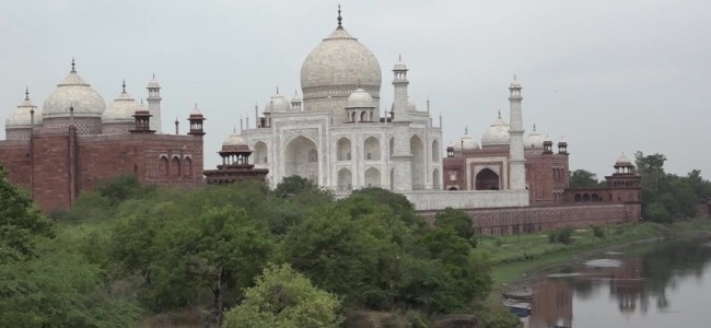 Parts Of Taj Mahal Damaged In Thunderstorm, 3 Die In Agra Parts Of Taj Mahal Damaged In Thunderstorm, 3 Die In Agra