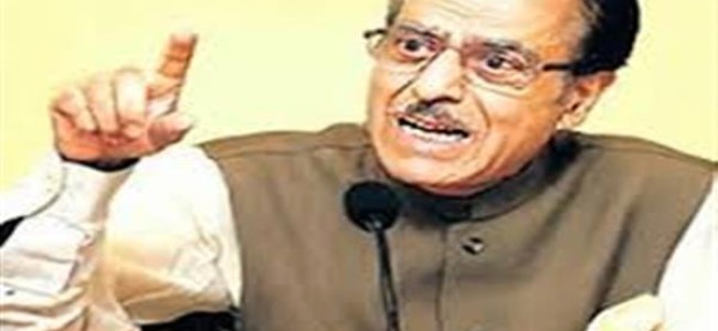 Soz appeals UT admin to bring back stranded Kashmiris from Gujarat, other states Soz appeals UT admin to bring back stranded Kashmiris from Gujarat, other states