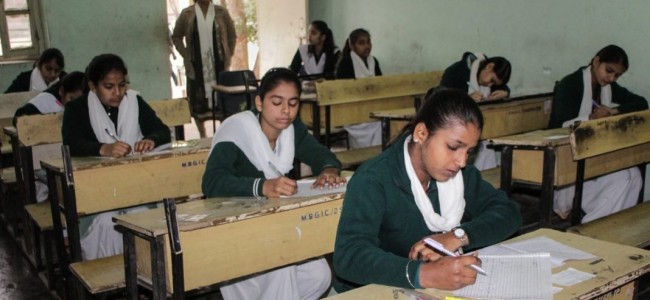 This is how govt plans to trim Class 10, 12 syllabus to ease lockdown blow for students This is how govt plans to trim Class 10, 12 syllabus to ease lockdown blow for students