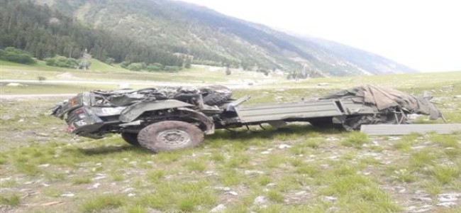 Army man dies another injured in road accident in Sonamarg 43 Army man dies another injured in road accident in Sonamarg 43