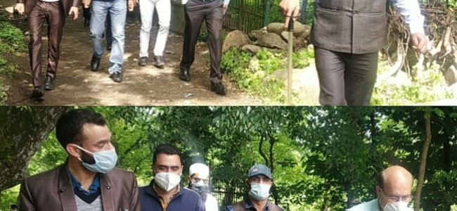 Director RDD Kashmir inspects ongoing works in Kulgam Director RDD Kashmir inspects ongoing works in Kulgam