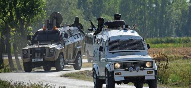 Army Major injured in ongoing Baramulla gunfight Army Major injured in ongoing Baramulla gunfight