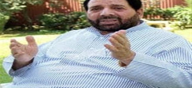 Hakeem Yaseen demands relief package, free ration for hailstorm hit farmers Hakeem Yaseen demands relief package, free ration for hailstorm hit farmers
