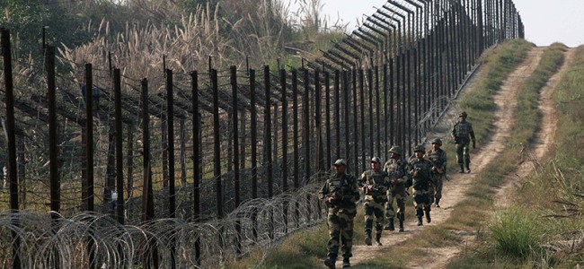 Armies of India, Pak exchange fire along LoC in Machil Armies of India, Pak exchange fire along LoC in Machil