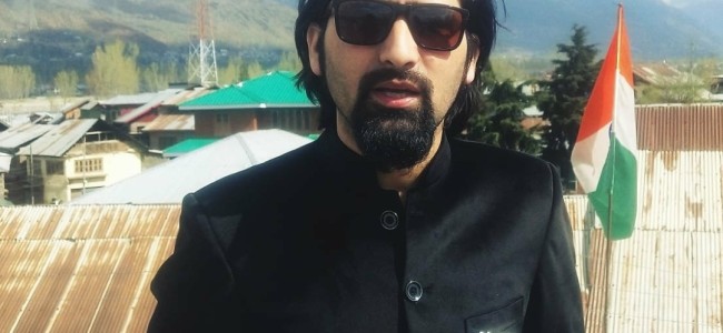 BJP leader, his brother, father shot dead in north Kashmir BJP leader, his brother, father shot dead in north Kashmir