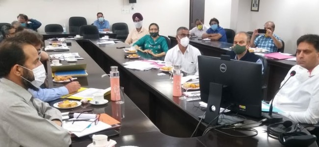 Talat Parvez reviews progress of RUSA, languishing projects in J&K Talat Parvez reviews progress of RUSA, languishing projects in J&K