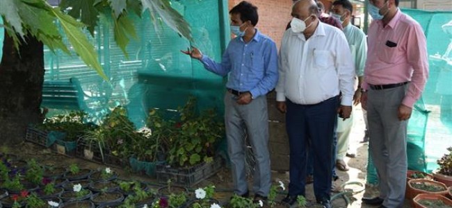 Commissioner Secretary Floriculture inspects development works on Hi-tech Park Polo view Srinagar Commissioner Secretary Floriculture inspects development works on Hi-tech Park Polo view Srinagar