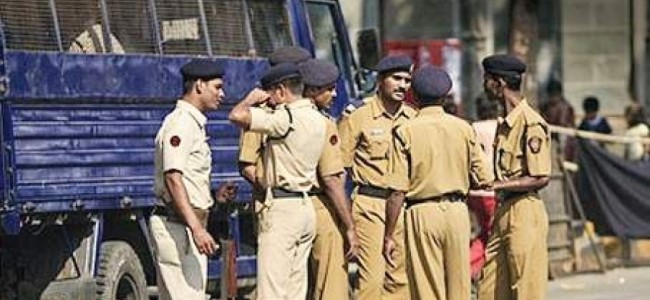 Race Against Time: How Mumbai-Delhi Cops Saved Man After Facebook Flagged His ‘Suicidal Activity’ Race Against Time: How Mumbai-Delhi Cops Saved Man After Facebook Flagged His ‘Suicidal Activity’