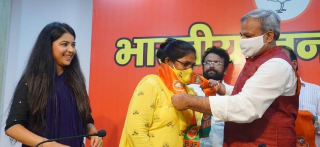 Whole Shaheen Bagh Protest Scripted By BJP: AAP After Activists Join Saffron Party Whole Shaheen Bagh Protest Scripted By BJP: AAP After Activists Join Saffron Party