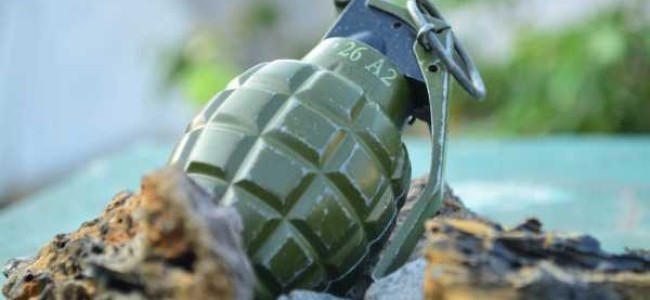 Grenade attack at Hari Singh High street, 05 civilians suffer minor injuries Grenade attack at Hari Singh High street, 05 civilians suffer minor injuries