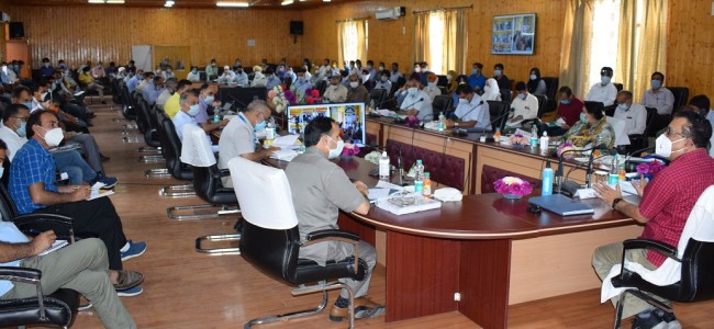Navin Choudhary visits B’la; reviews functioning of Agriculture, allied sectors Navin Choudhary visits B’la; reviews functioning of Agriculture, allied sectors