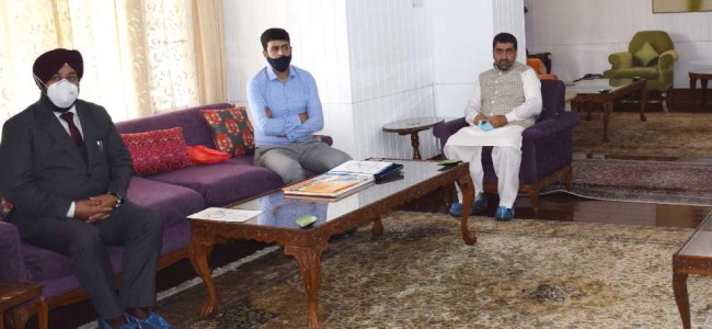 PHDCCI Kashmir delegation calls on Lt Governor PHDCCI Kashmir delegation calls on Lt Governor