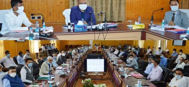Div Com takes stock of Revenue matters of North Kashmir Div Com takes stock of Revenue matters of North Kashmir