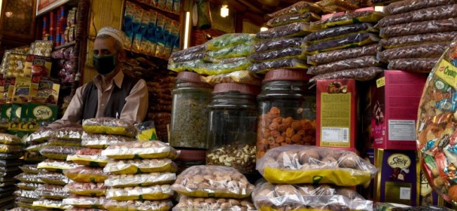 Let markets open 7 days a week: Retailers Association of India writes to DC Srinagar Let markets open 7 days a week: Retailers Association of India writes to DC Srinagar