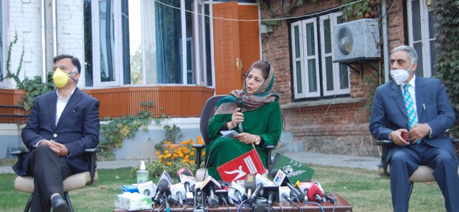 “Nothing to do with elections… BJP replacing Constitution with its manifesto”: Mehbooba Mufti “Nothing to do with elections… BJP replacing Constitution with its manifesto”: Mehbooba Mufti