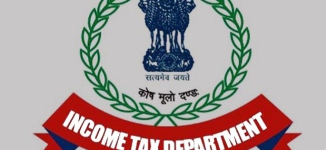 Income Tax Deptt Raids In Srinagar Income Tax Deptt Raids In Srinagar