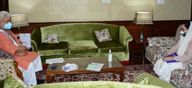 Dr. Darakhshan Andrabi calls on Lt Governor Dr. Darakhshan Andrabi calls on Lt Governor