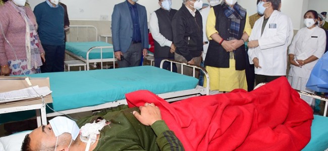 Lt Governor visits injured jawans in GMC, lauds their exemplary courage and bravery Lt Governor visits injured jawans in GMC, lauds their exemplary courage and bravery